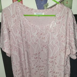 Size 2x short sleeve top